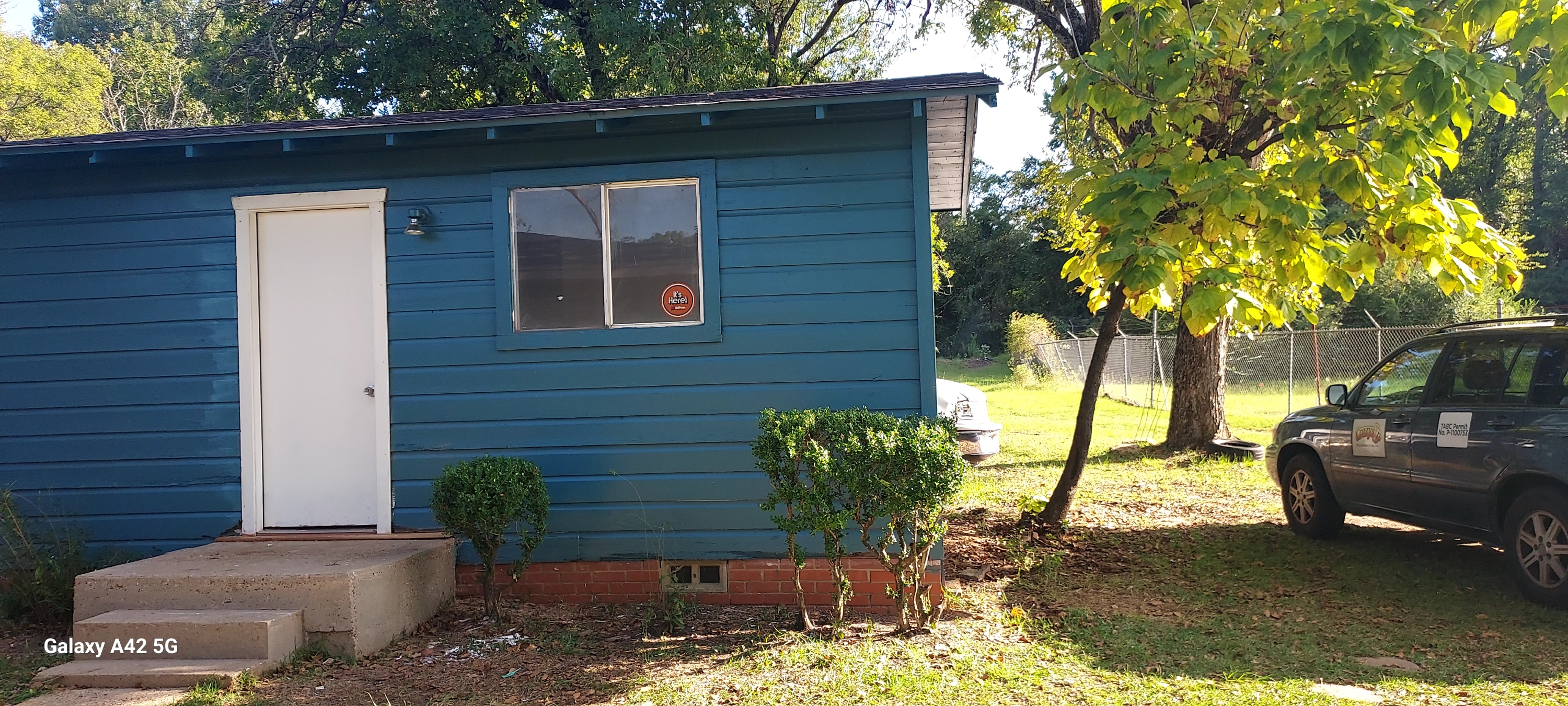 825 East Northeast Loop 323 - Shed